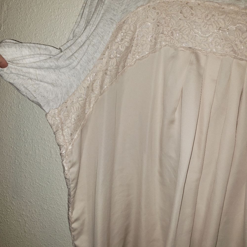 Shirt - Picture 4 of 4